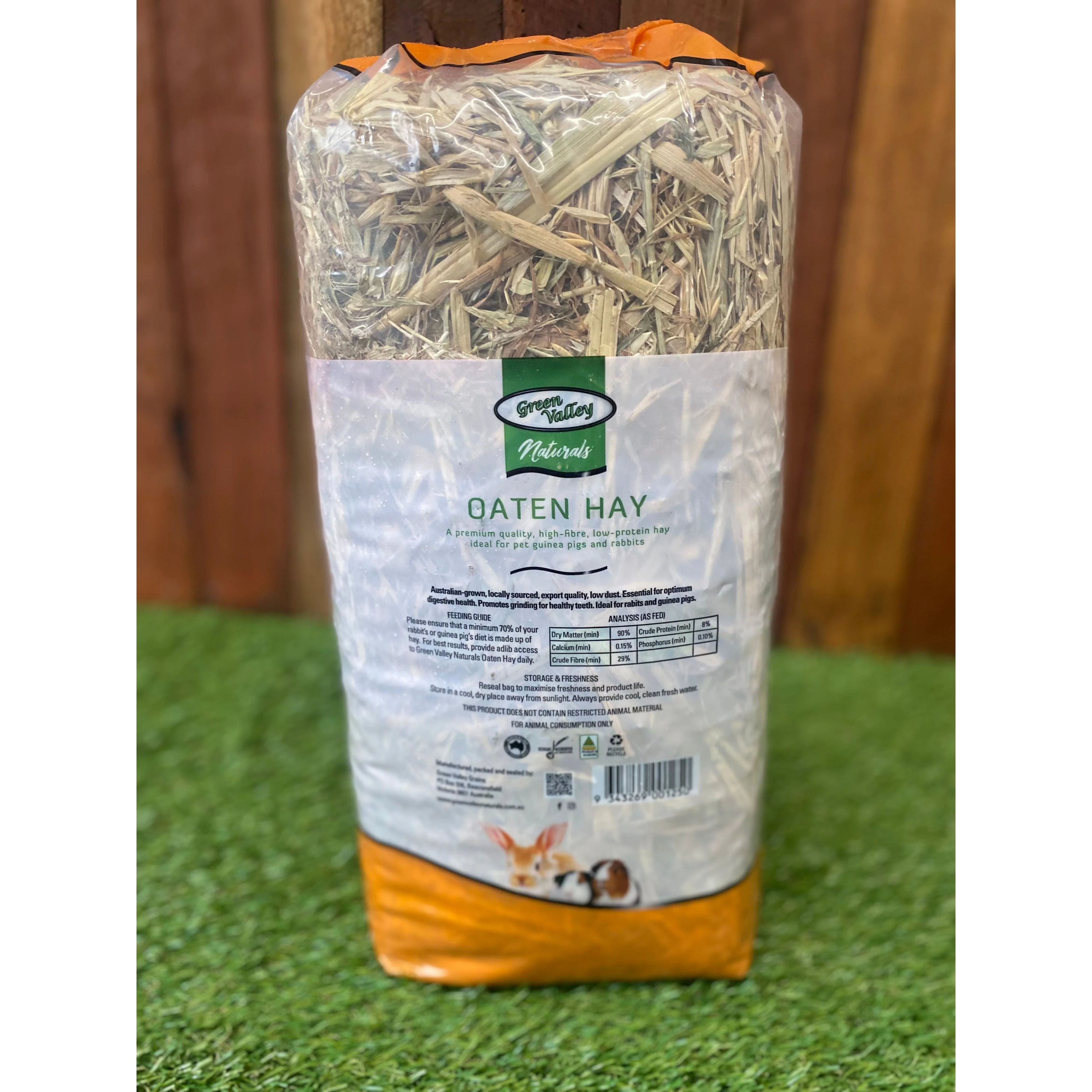 Green Valley Naturals Oaten Hay for Small Animals 11L - Image 4