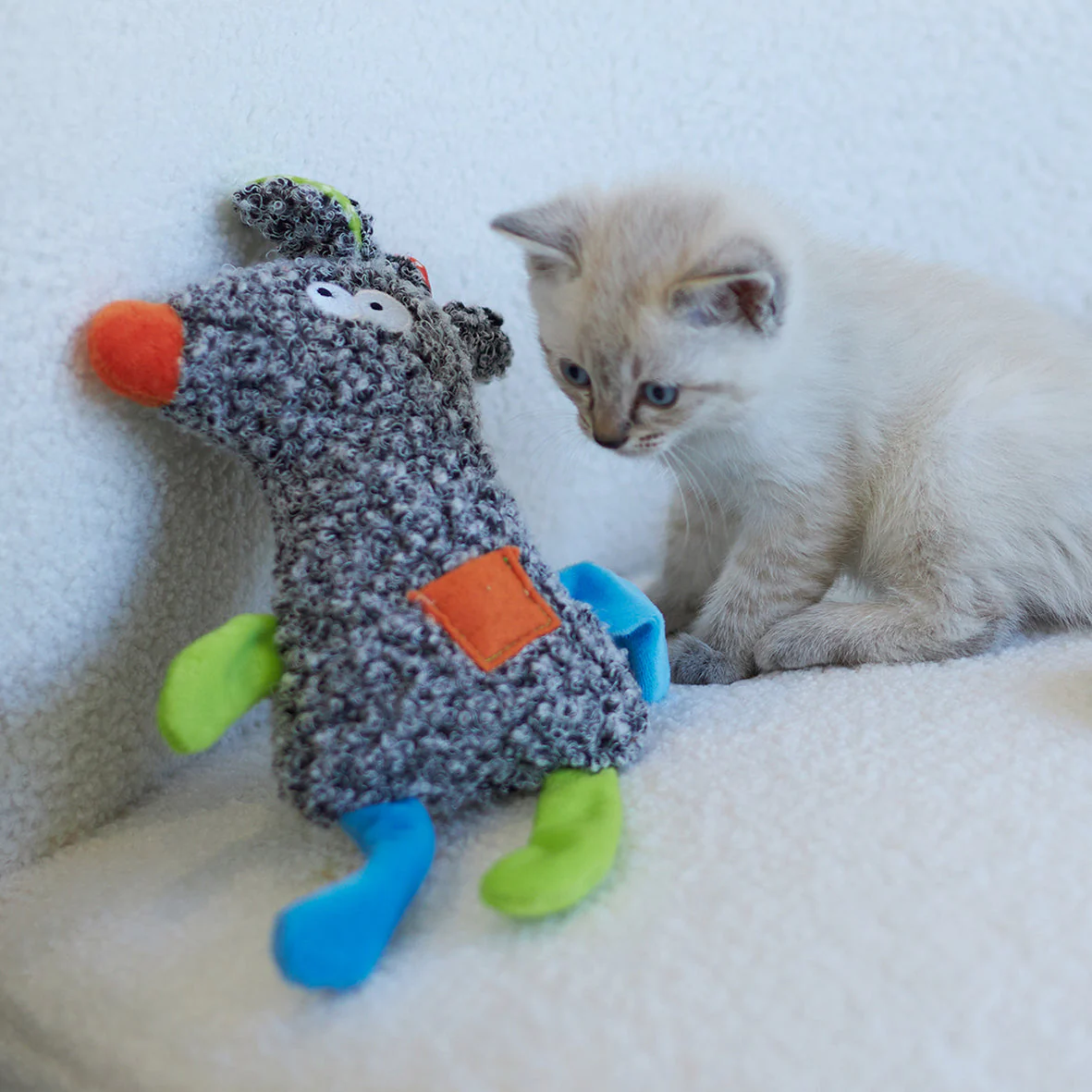 Kazoo Crinkle Mouse Cat Toy - Image 2