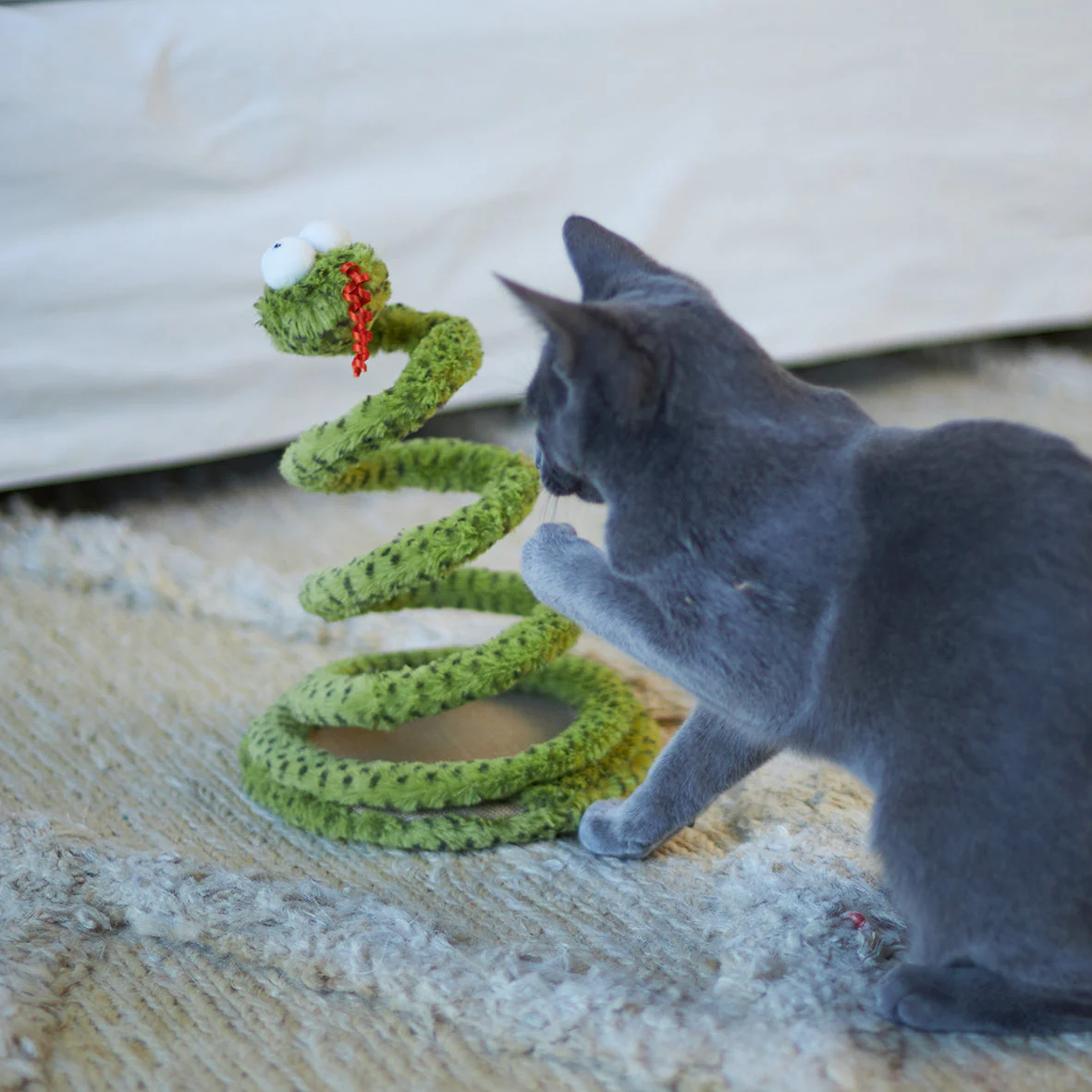 Kazoo Springy Snake Cat Toy - Image 6