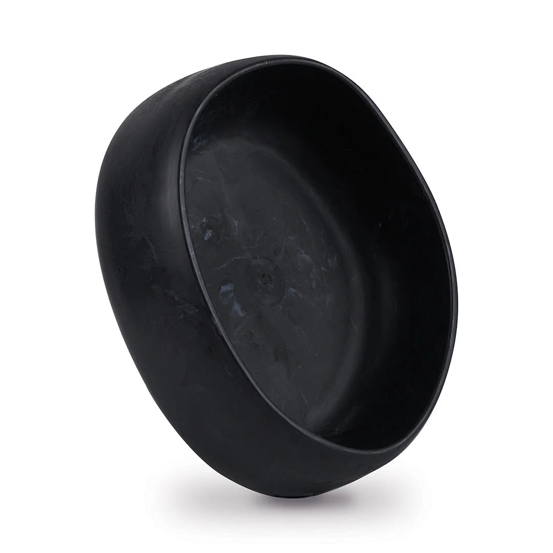 Kazoo The Better Bowl Recycled Plastic Ergonomic Dog and Cat Bowl Charcoal - Image 2
