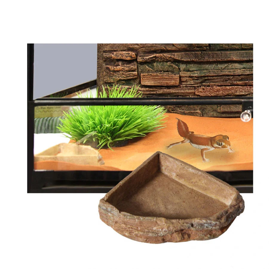 Reptile One Corner Bowl Small - Image 2